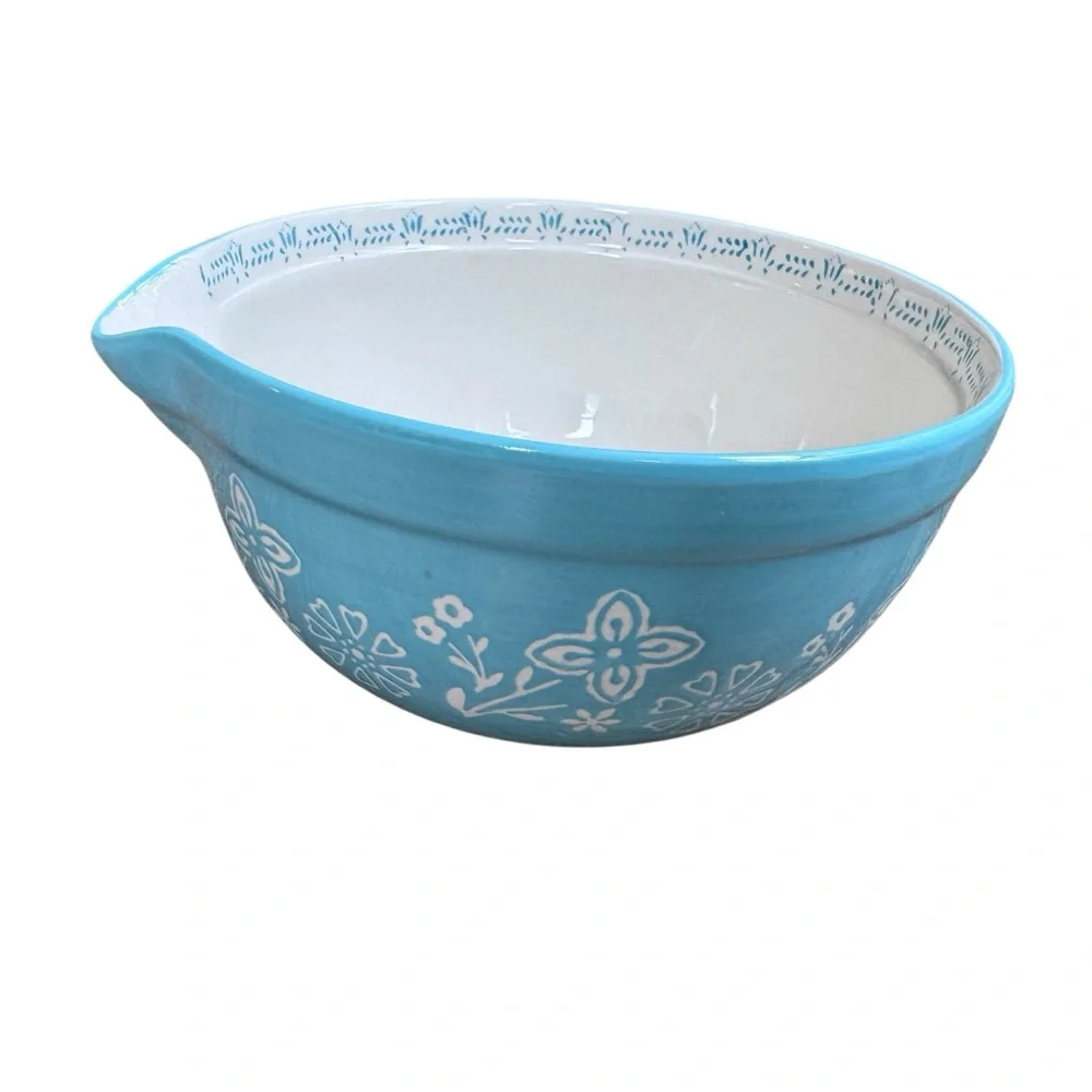 Pioneer Woman 1.5 Quart Stoneware Mixing Bowl With Pour Spout Mazie Aqua